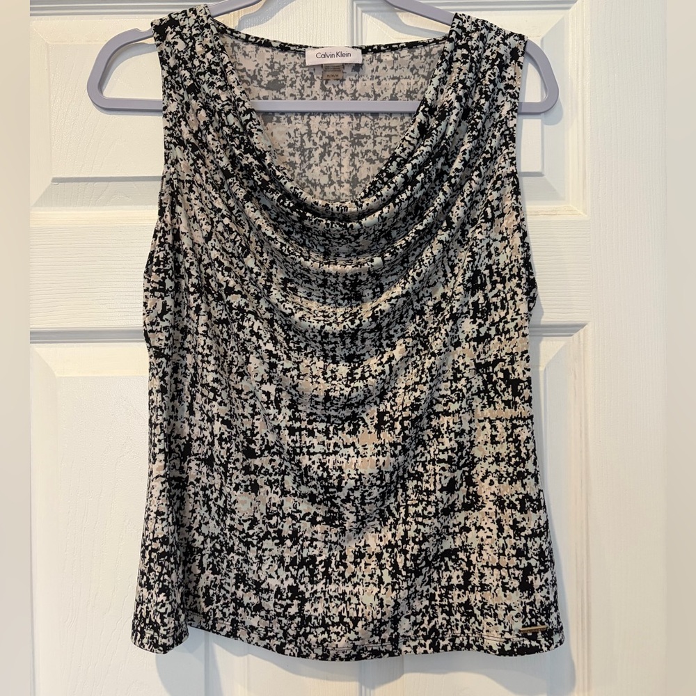 Calvin Klein Monochrome Patterned Women's Blouse